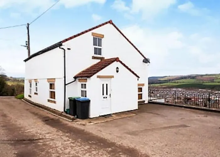 The Cottage, Hill Top Stables